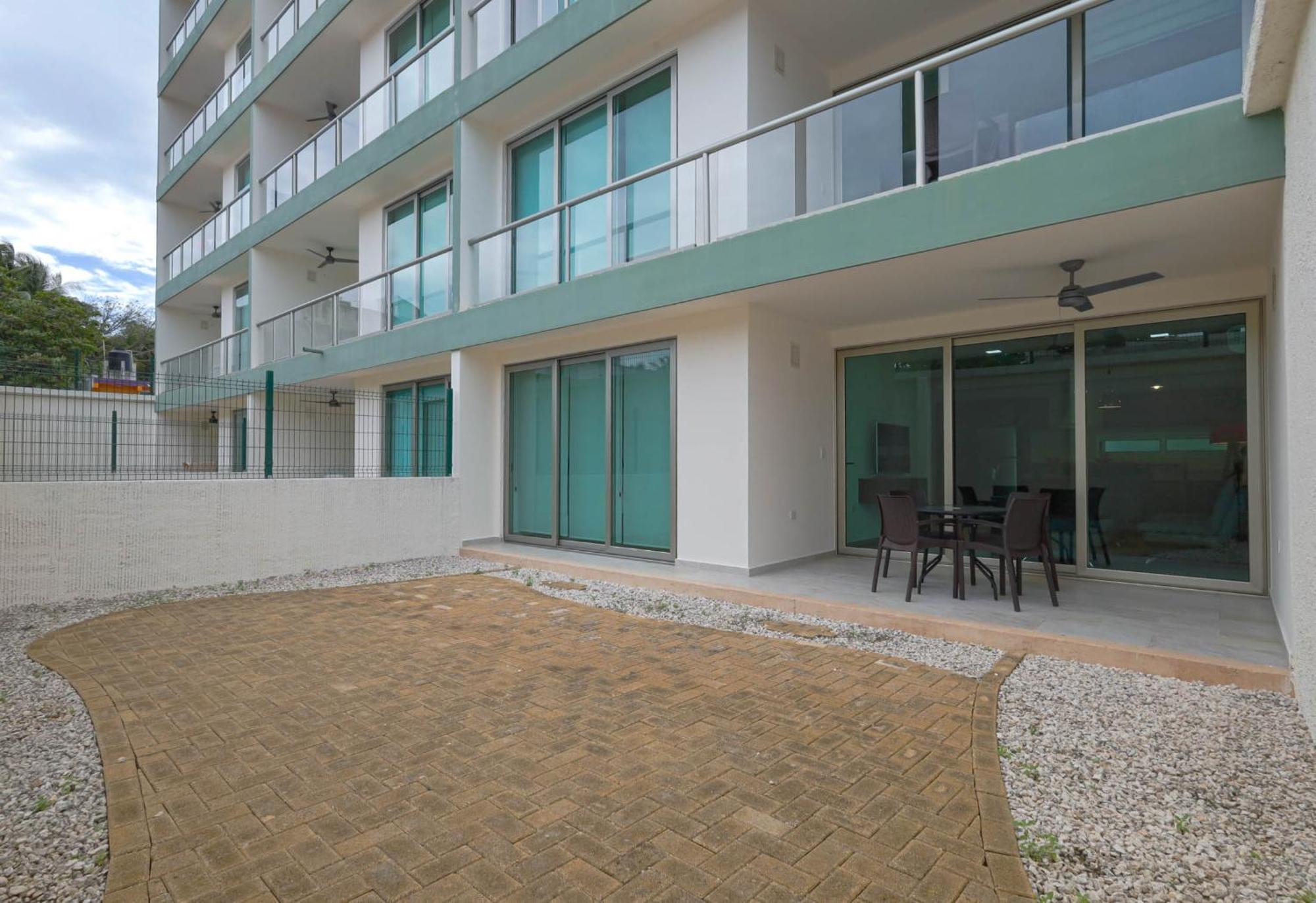 La Poza Suites 女人岛 外观 照片